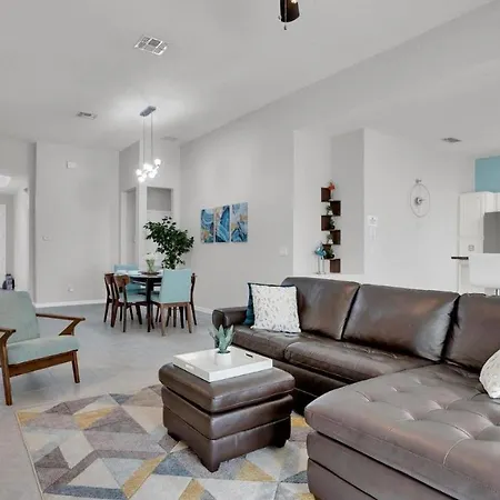 Villa 7739 Comrow